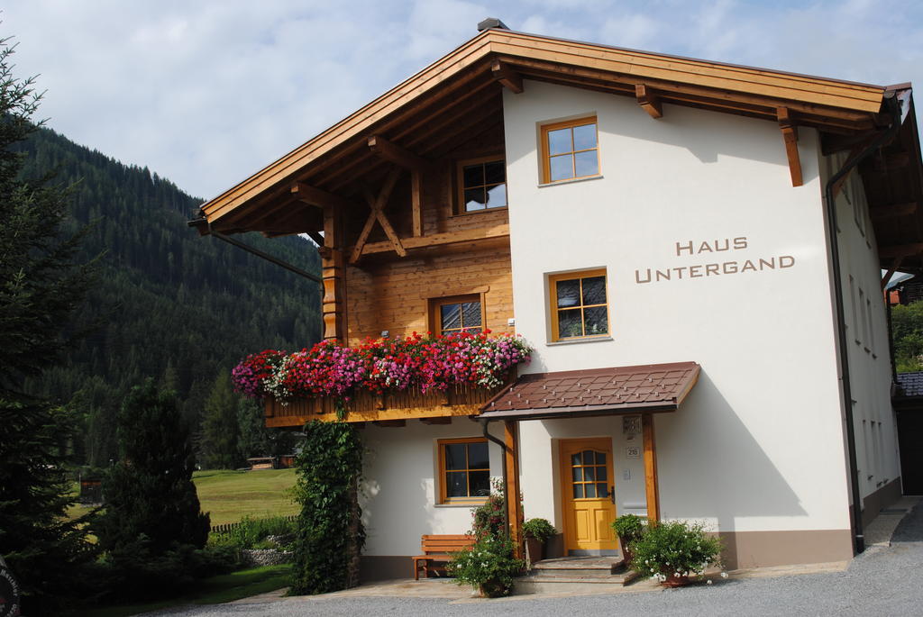 Haus Untergand Apartamento Sankt Anton am Arlberg Quarto foto
